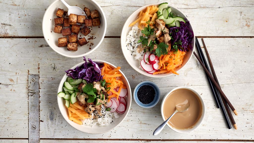 Poké Bowl mit Tofu